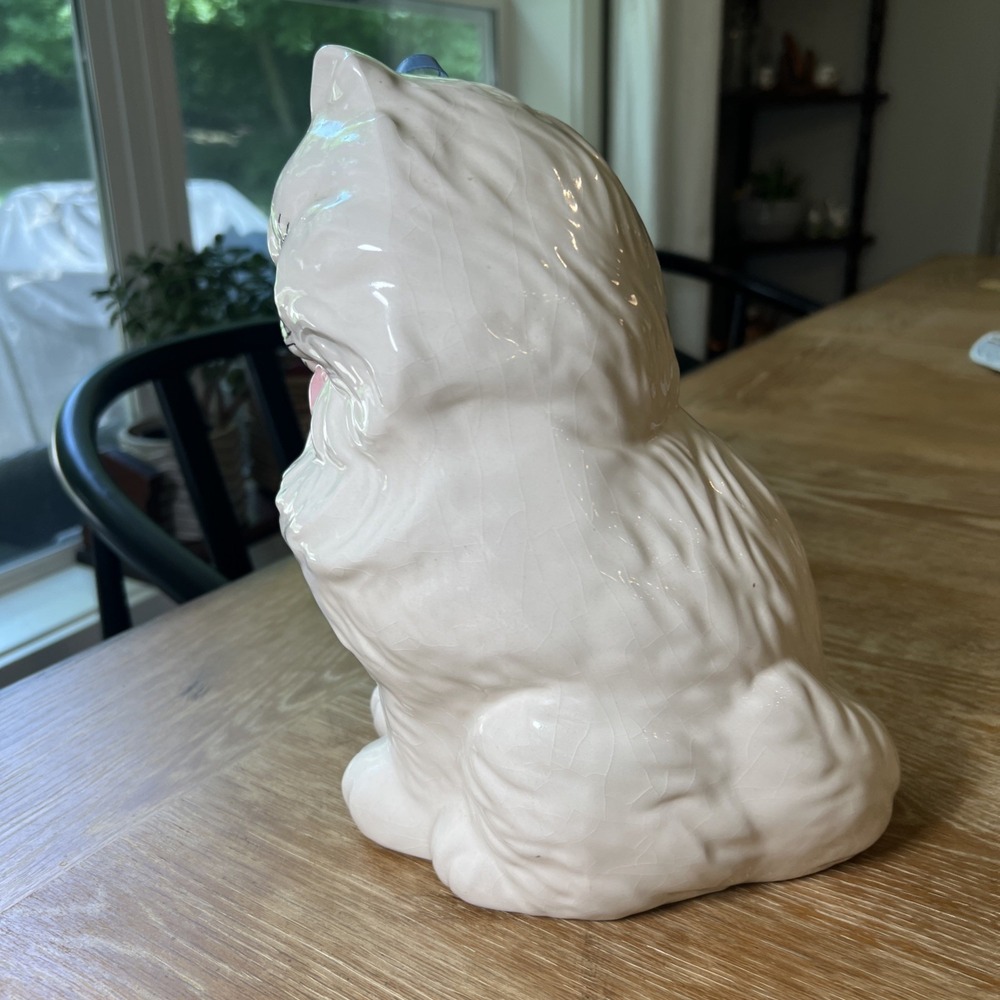 Vintage White Ceramic Persian Cat Figurine Blue Eyes Pink Tongue 10 Inch Statue - Picture 4 of 8